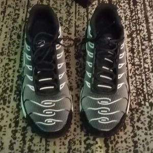 Nike, 10.5, black and white